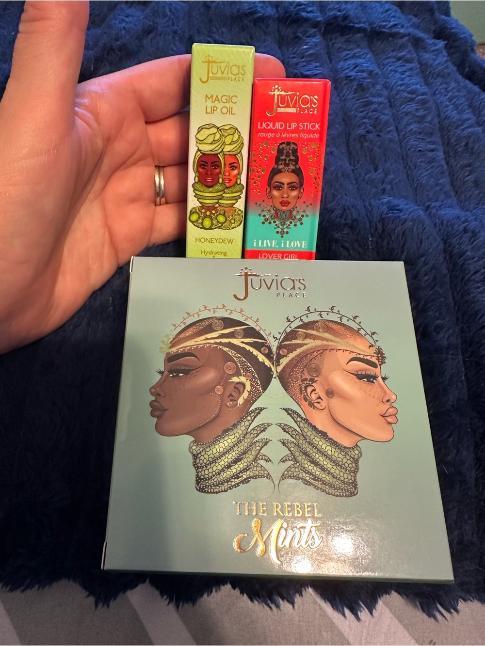 Juvias place bundle